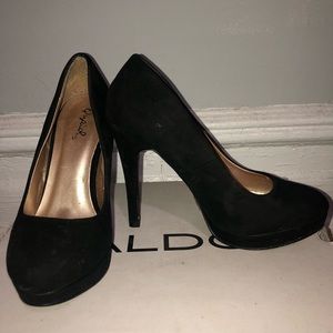 Black Pump Heels